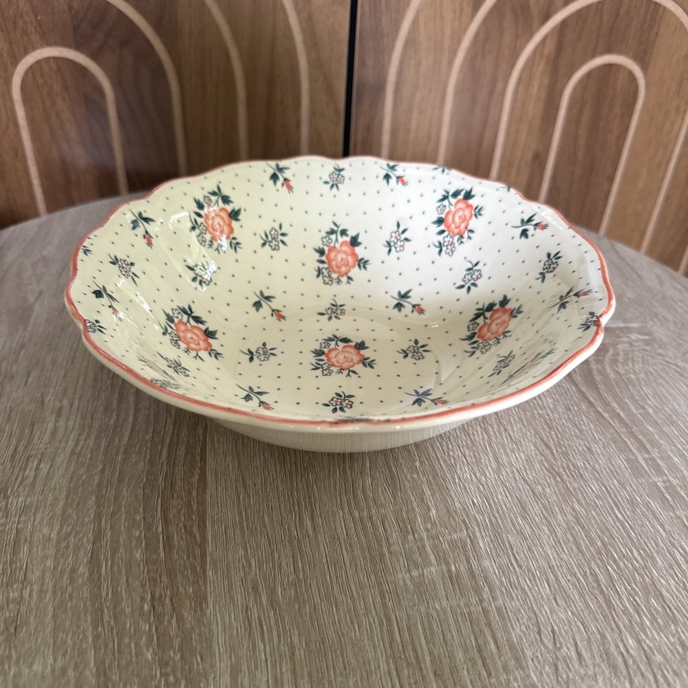 Johnson Brothers Ironstone MONTICELLO Serving Bowl 8.5" Scallop Edge England
